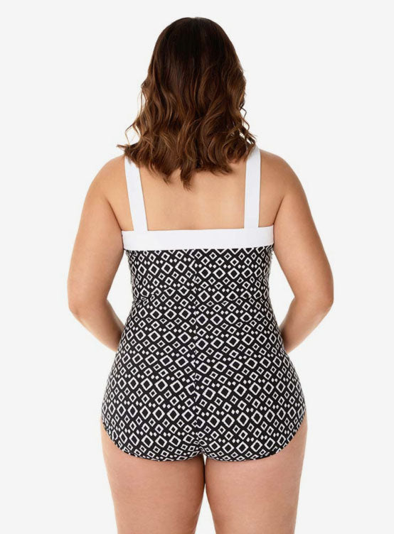 Women's Plus Double Diamond Square Neck Slimming Swimsuit